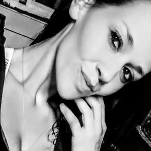 Meet your Posher, Kayce